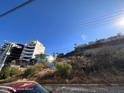 Terreno De 1525 M2 A Pie De Calle Cerca De La Universidad Cuauhtémoc 