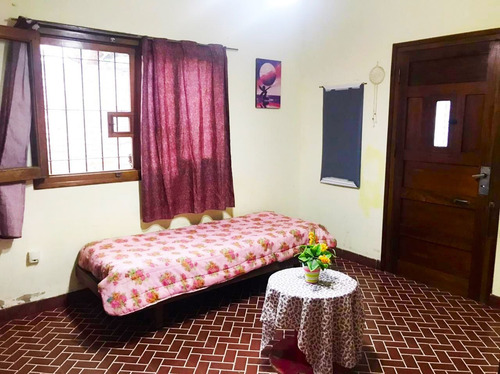 Imagen 4 de 14 de Casa En Venta De 2 Dormitorios C/ Cochera En Cosquín A 50 M Del Rio