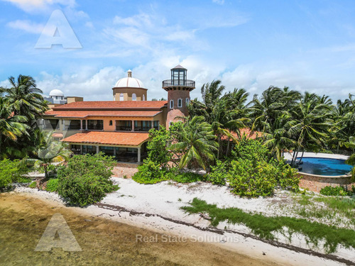 Casa En Venta, Lujo En Ocean Front, 7 Recámaras, 2 Piscinas, Zona Hotelera, Cancún
