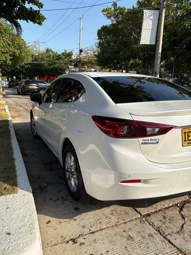 Mazda 3 2.0 Touring At