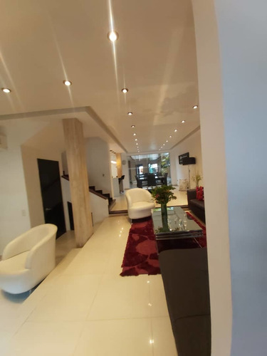 Imagen 17 de 17 de Se Vende Town House En Mañongo, Res. Bonaventure Home Jc-047