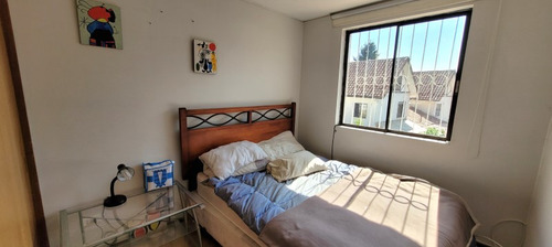 Rebajada!! Casa De 140m2, 4 Dorm Mas Servicio Y Piscina