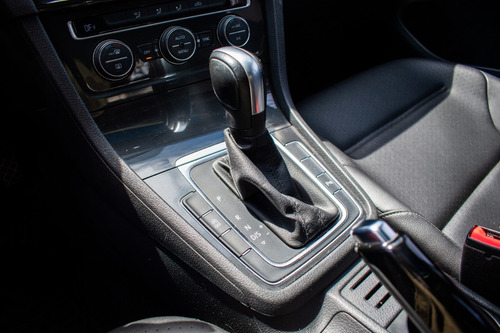 Volkswagen Golf 1.4 Highline Tsi Dsg