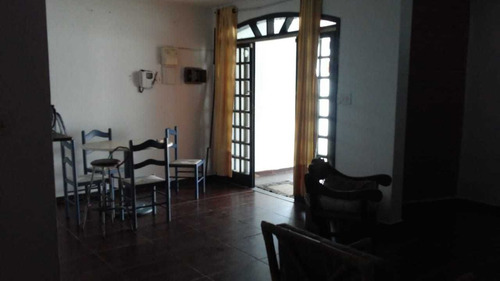 Imagem 9 de 11 de Casa C/piscina Em Frente A Praia