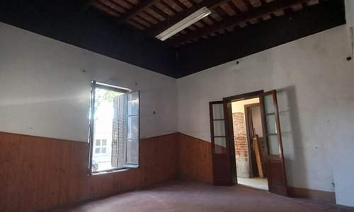 Casa Céntrica En Esperanza A Refaccionar
