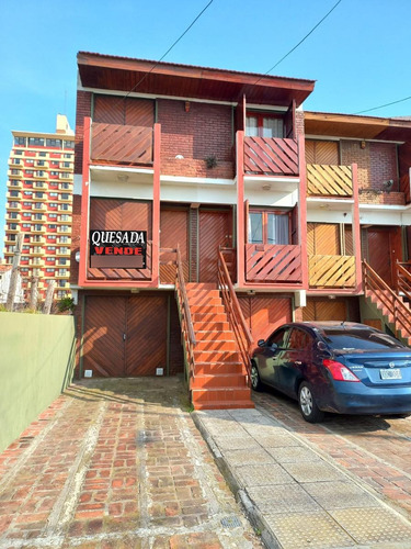 Excelente Triplex En Av. Costanera Al 1400