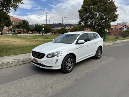 Volvo XC60 2.0 T5