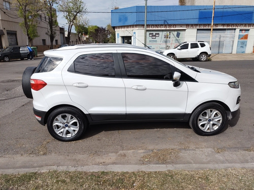 Imagen 8 de 14 de Ford Ecosport 2012 1.6 Titanium 110cv 4x2