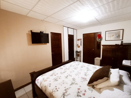 Imagen 18 de 30 de Vendo Hermosa Propiedad, Ubicada En Uno De Los Sectores Mas Selectos De San Lucas Sacatepequez