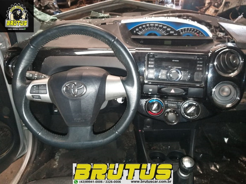 Imagem 5 de 11 de Toyota Etios Hatch Cross 1.5 Manual 2014 Sucata Para Pecas