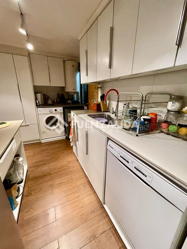 Casa En Venta De 3 Dorm. Con 140 Mt2 De Terreno En Maipú