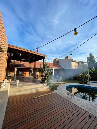 Imagen 17 de 20 de Casa En Venta B° Arguello Sobre Heriberto Martinez.
