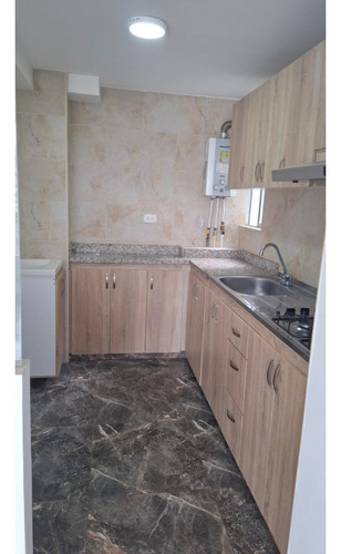 Apartamento En Venta En La Colina,la Felicidad