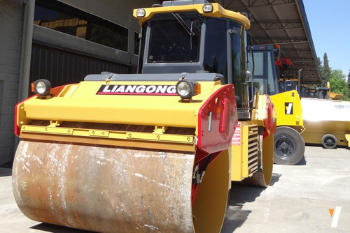 Compactador Yzc12 Liangong Doble Liso Motor Cummins 150 Hp