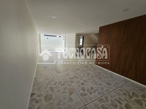Renta Casas Paseos De Churubusco T-df0066-0652