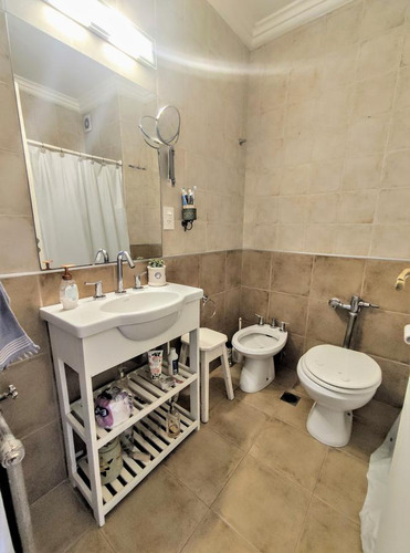 Venta Piso Av Córdoba Y Callao Gran Patio Terraza - Silencioso Luminoso Privado