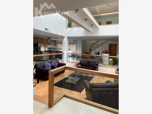 Imagen 5 de 12 de Casa Sola En Venta Campos Eliseos