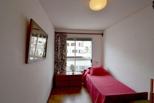 Imagen 12 de 12 de Apartamento Frente Al Mar En Alquiler Anual