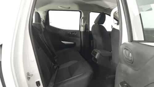 Nissan Frontier 2.3t S 4x2 Mt L22