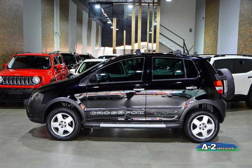 Imagem 8 de 12 de Volkswagen Crossfox 1.6 Mi Flex 8v 4p Manual 2009