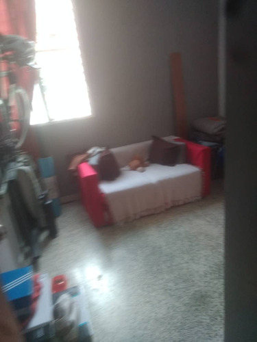 Imagen 6 de 17 de Se Alquila Apartamento En La Urbanizacion Monteserino