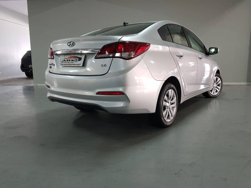 Hyundai Hb20s 1.6 Comfort Plus 16v Flex 4p Manual