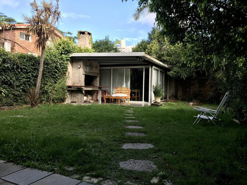 Venta Casa Carrasco 4 Dormitorios