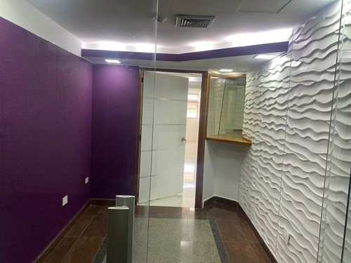 Imagen 2 de 6 de Aquiler Oficina 100m2 El Rosal