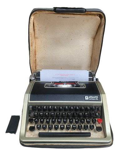 Maquina De Escribir Olivetti Lettera Dl Con Su Estuche
