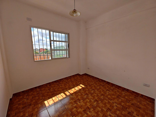 Departamento En Alquileren G. De Laferrere