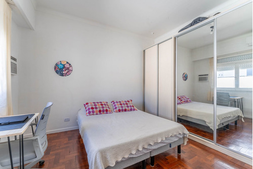 Venta Depto 2 Amb /luminoso/ Terraza/3 Piso