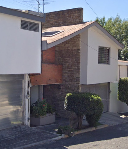 Casa Con Excelente Plusvalia En Privada Y Con Exclente Ubicacion