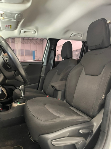 Imagen 15 de 18 de Jeep Renegade Sport At 2018 Blanca
