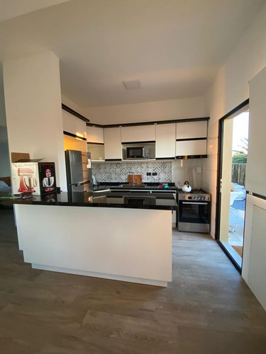 Imagen 5 de 24 de Casa En Punta Fría Con Vistas Al Mar