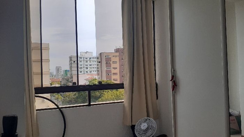 Apartamento À Venda Na Rua Jacinto Gomes, Santana, Porto Alegre - Rs - Liv-9418