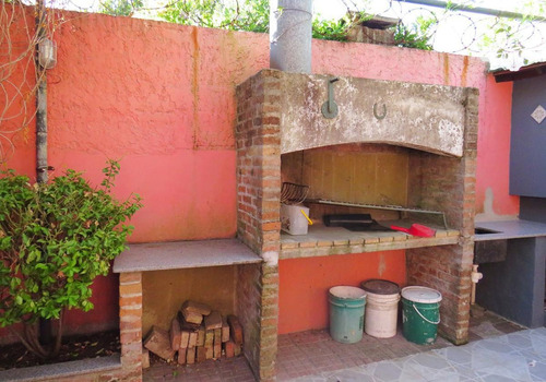 Venta Excelente Casa La Teja Impecable, 3 Dormitorios