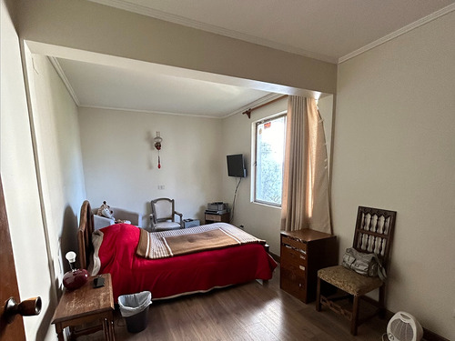 Casa En Condominio Carlos Silva Vildosola 5d / 3b