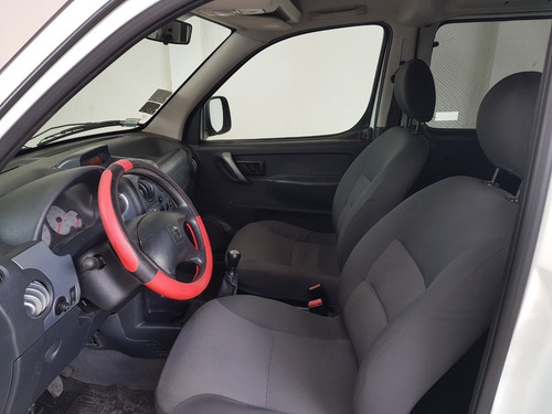 Imagen 4 de 7 de Peugeot Partner Patagonica 1.6n Vtc Plus