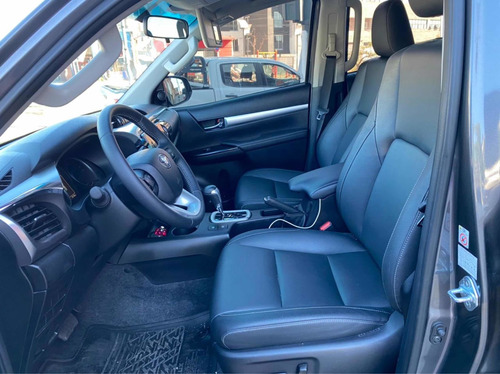 Toyota Hilux 2.8 Cd Srx 177cv 4x2 At 2018