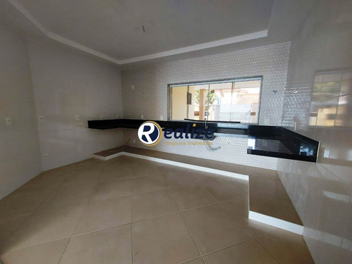 Imagem 13 de 30 de Casa Triplex Nova Composto Por 4 Suítes Á Venda Em Meaípe, Guarapari-es - Realize Negócios Imobiliários. - Ca00155 - 69193987