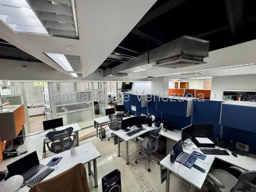 En Venta Oficina En Campo Alegre 25-23726