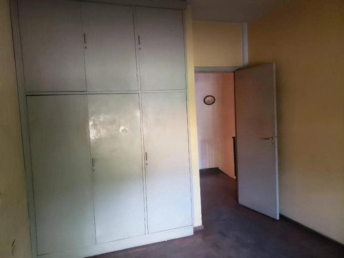 Imagen 13 de 19 de Casa Venta 3 Dormitorios - Azcuenaga - Refaccionar.