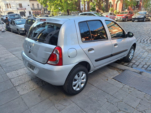 Renault Clio 1.2 Mio Confort Plus Abs Abcp