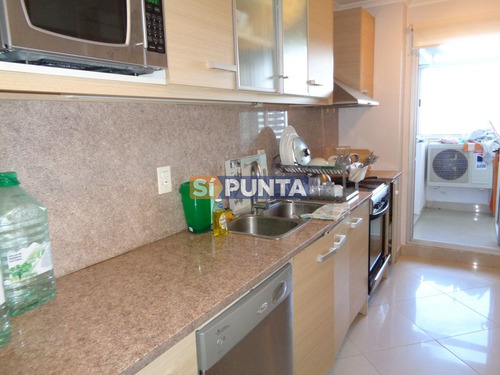 Imagen 13 de 26 de Amplio Apartamento 3 Dormitorios 3 Baños En Suite En Aidy Grill