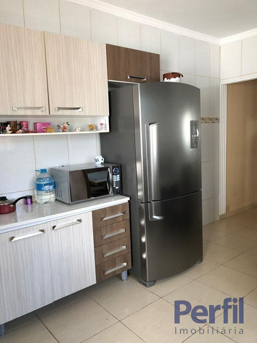 Imagem 10 de 15 de Casas - 3 Dormitórios - 2554