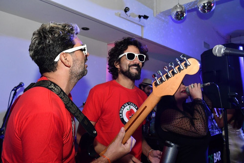 Show Musical Banda De Covers En Vivo (cumbia + Fiesta)