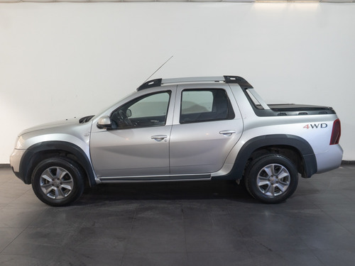 Renault Duster Oroch 2.0 Outsider Plus