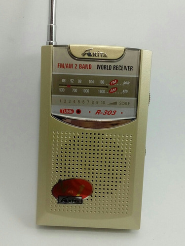 Radio Akita A Pila R/303 De Bolsillo Audifono + Pila