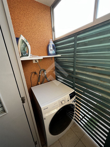 Depto., En Venta De 3 Dorm., 1 Baño, En La Cisterna