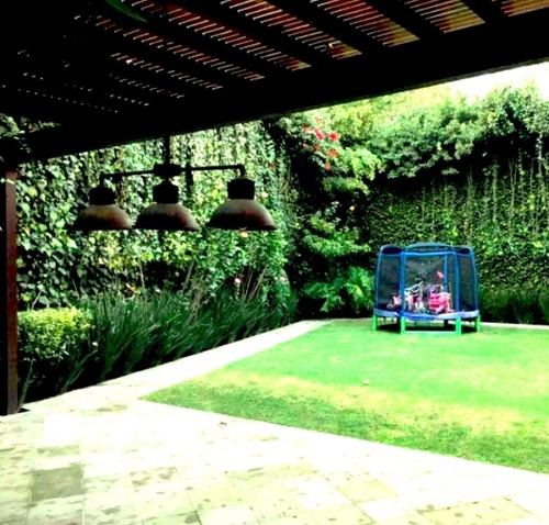 Casa En Venta En Bosques De Las Lomas En Paseo De Las Lilas